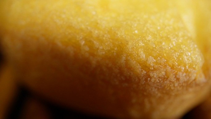 鸡蛋糕蛋黄派面包 (5)
