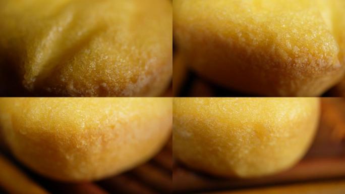 鸡蛋糕蛋黄派面包 (5)