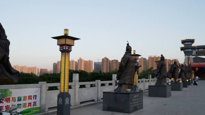 咸阳古渡廊桥雕塑