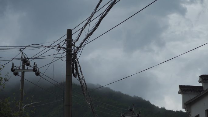 光 山 逃离 雨 自然 云 乡野 情绪