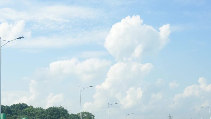 天气晴朗 沿途风景