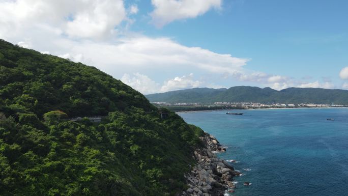 海南三亚亚龙湾最美公路太阳湾公路风景