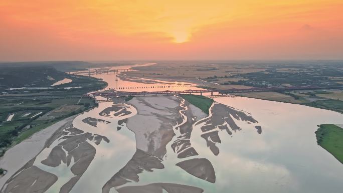 航拍黄河日出夕阳黄河铁路桥母亲河