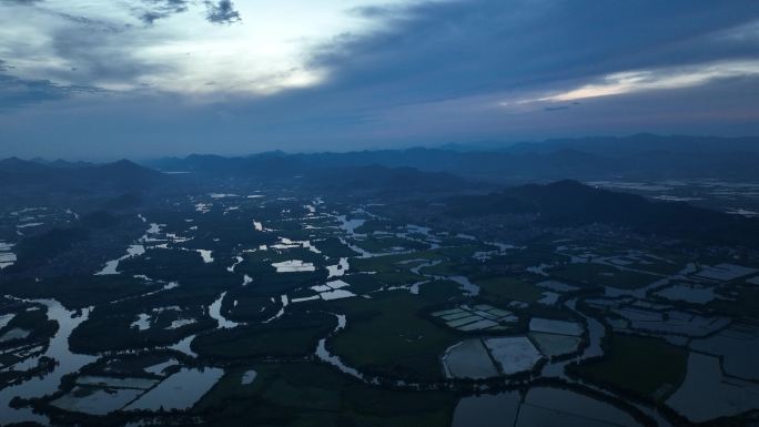 江南浙江绍兴诸暨白塔湖湿地稻田农田田野