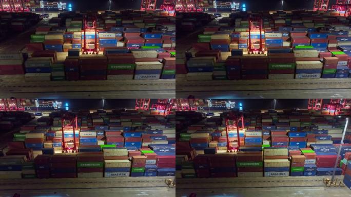 上海洋山港港口集装箱夜景
