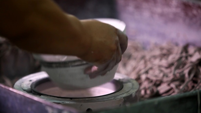 现代化生产陶瓷5