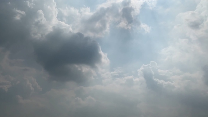 【HD天空】超缓云雾白天阳光照射穿透云层