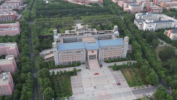 郑州大学2 4K