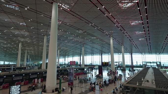 北京首都国际机场飞机场延时旅行车流送机