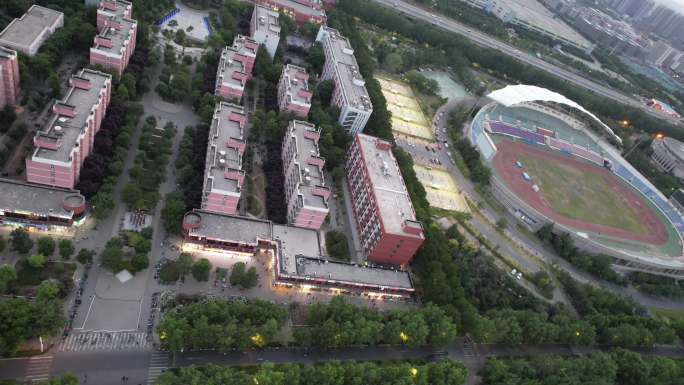 郑州大学生活区何园 4K