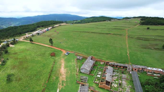 楚雄毛菇山草原航拍5.4K素材