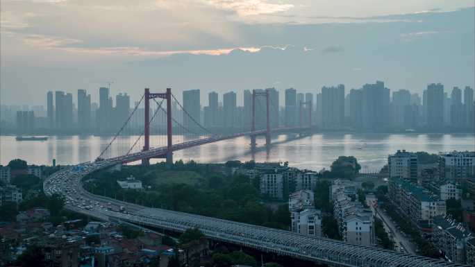 武汉鹦鹉洲大桥高视角日转夜延时