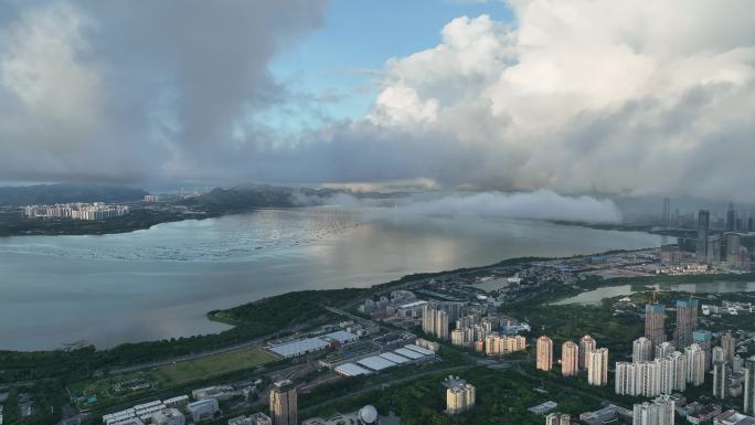 深圳市区日出云海