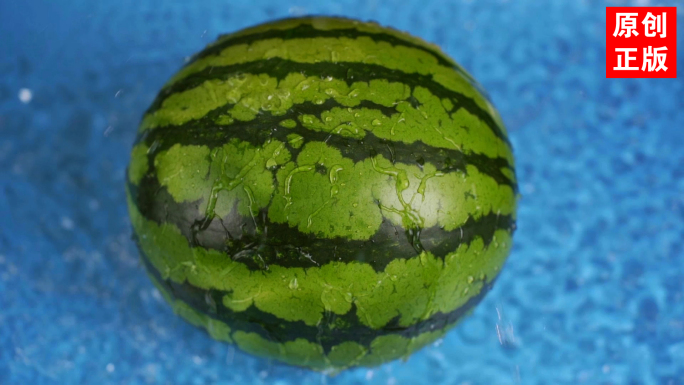 西瓜泼水升格创意水果实拍