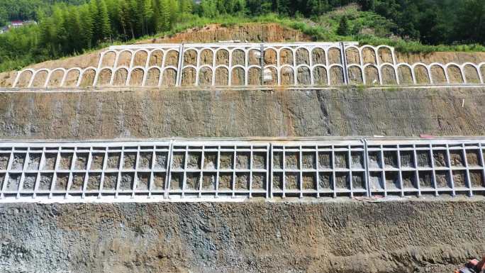 防塌方护坡边坡保护支撑 路堑 支护 边坡