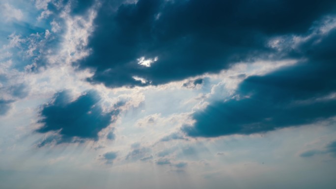 4K阳光穿透云层雨过天晴