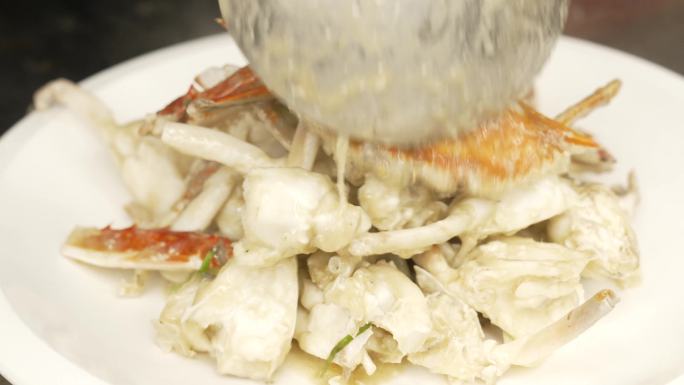 梭子蟹  餐厅   做菜  饭店  装盘