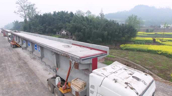 铁路桥段 运输 川藏铁路