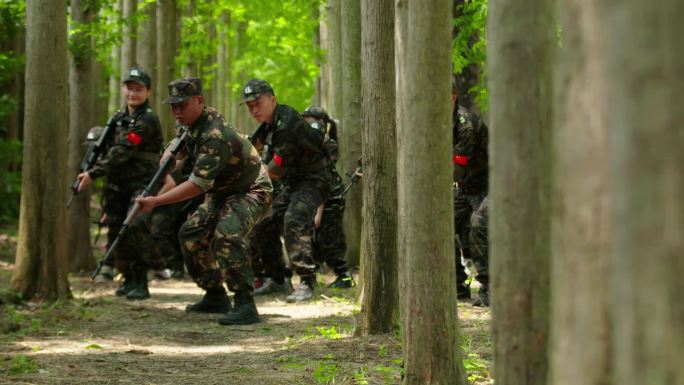 夏利营青少年小朋友国防安全教育壹动训练营