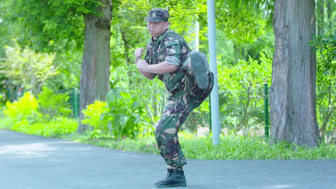 夏利营青少年小朋友国防安全教育壹动训练营