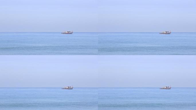 大海远处的渔船，斯里兰卡首都科伦坡