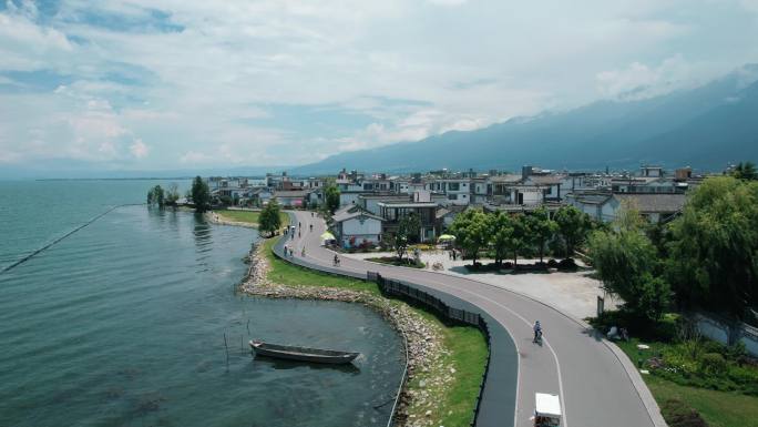 大理洱海海边磻溪村网红弯道海景民宿