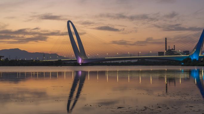 北京首钢大桥夕阳火烧云日转夜延时摄影