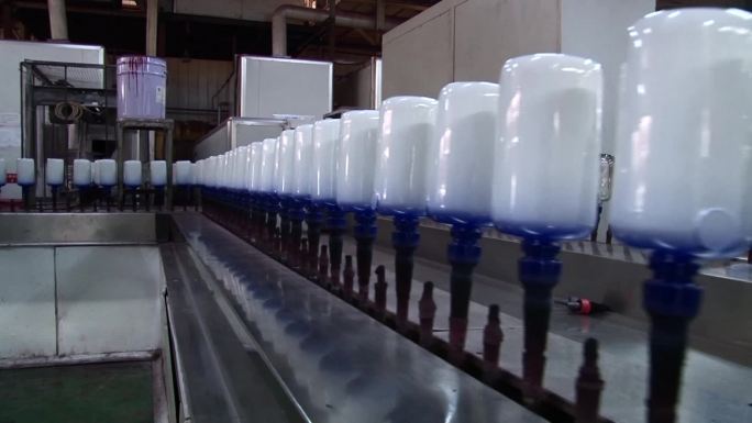彩色玻璃瓶生产流水线