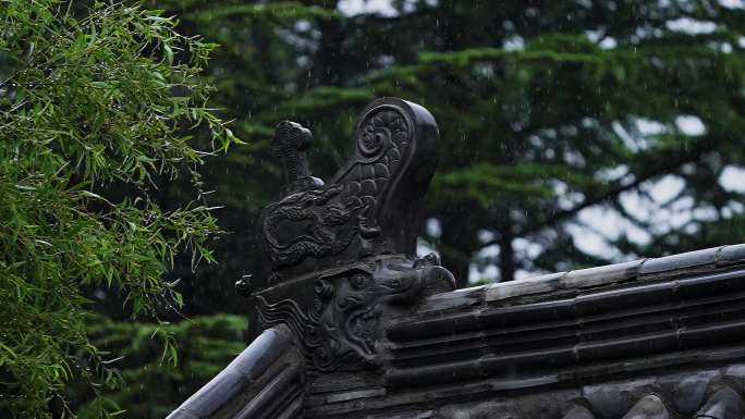 中式屋檐雨滴滴水雨水惊蛰谷雨立春意境