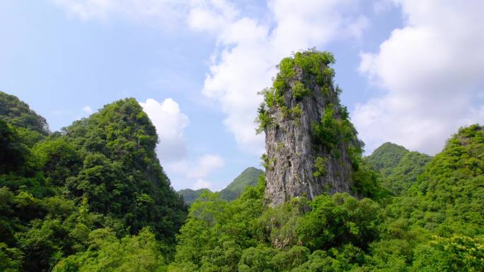 大山贵州深山晴天绿水青山