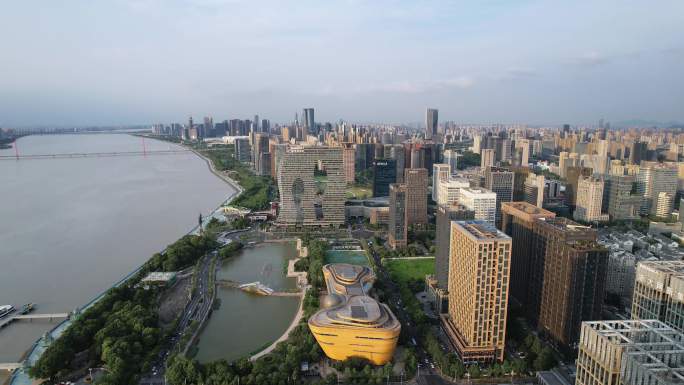 杭州滨江钱塘江边现代城市建筑航拍