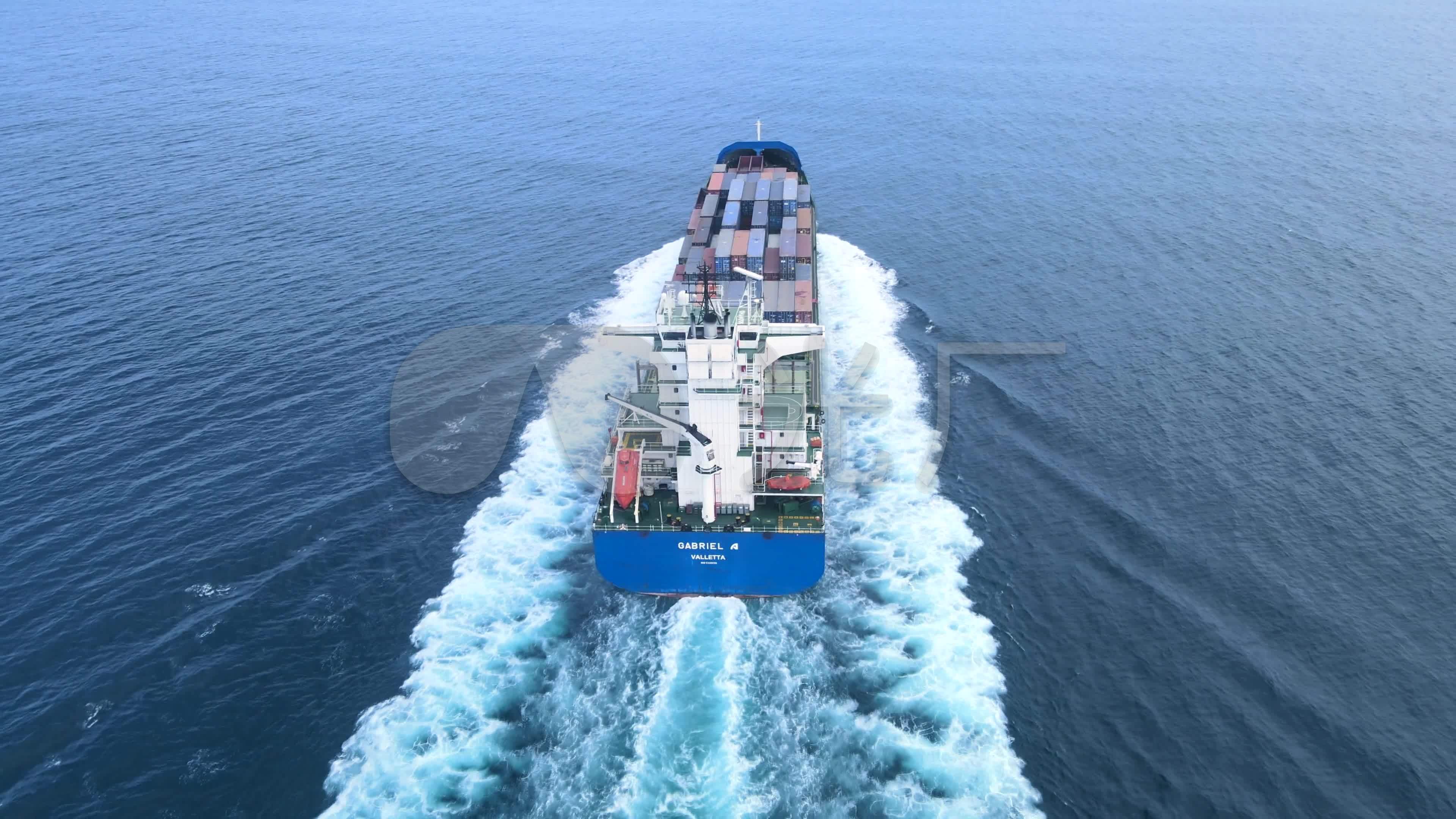 4K航拍万里长江里经济贸易轮船蓝天白云视频特效素材-千库网