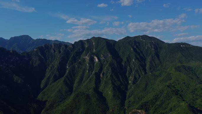 4K航拍短片.田仙峪仰望箭扣长城