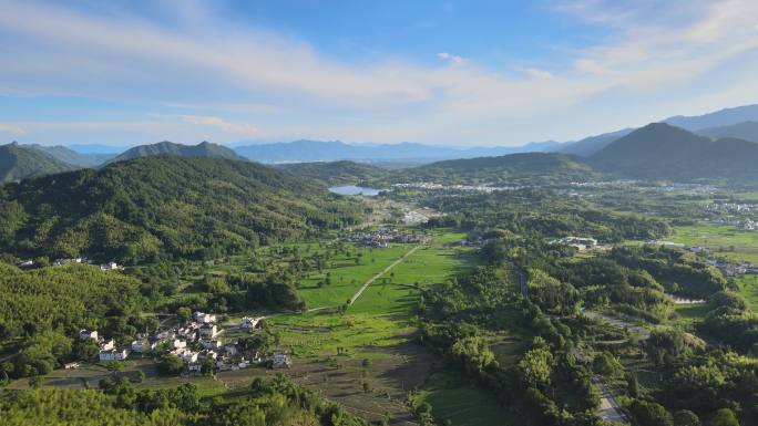 黄山黟县塔川山村航拍2