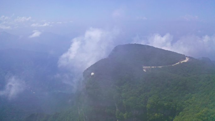 4k航拍汉中南郑龙头上风景区