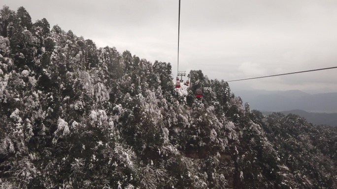 四川洪雅瓦屋山冰雪风光