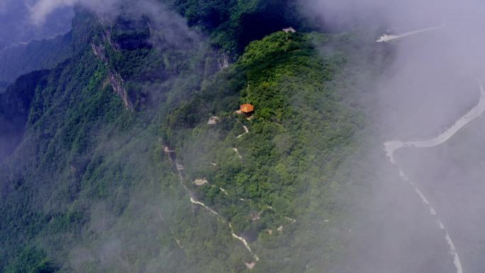 4k航拍汉中南郑龙头上风景区