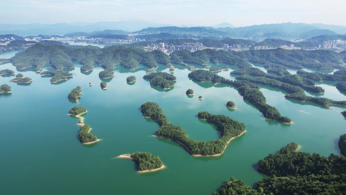 航拍杭州淳安千岛湖黄山尖天下为公景区