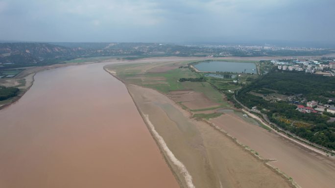 黄河放水河道枯竭B