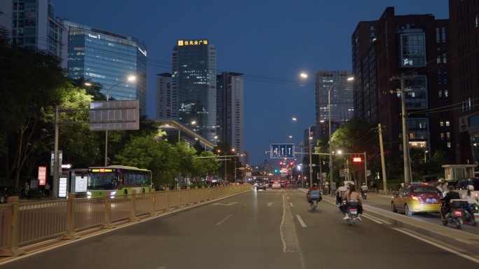 夜晚开车行驶在北京国贸 CBD
