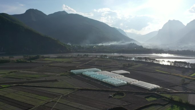 香格里拉，长江第一湾，河流，高原，高山