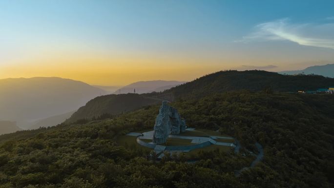 重庆圣相天门日落航拍7