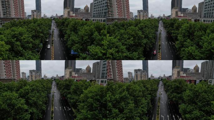 淮安雨后淮海路