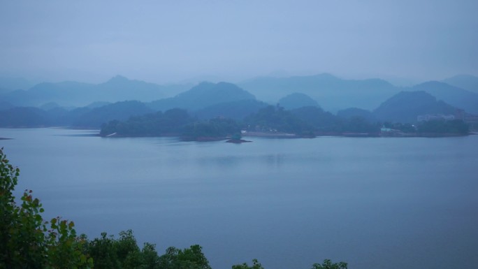 浙江千岛湖的清晨