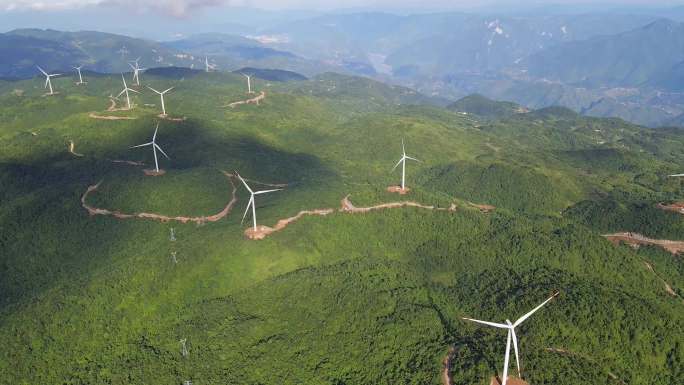 【原创】航拍高山风力发电助力乡村绿色发展