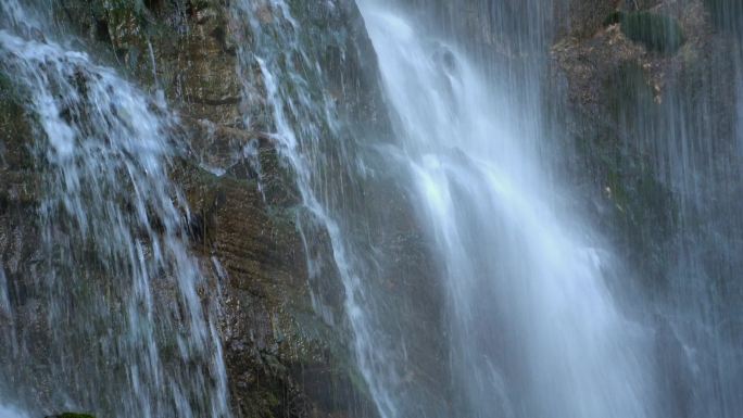 山间自然生态瀑布流水4K视频素材
