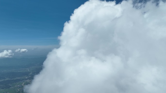 武功山夏天高山草甸云海