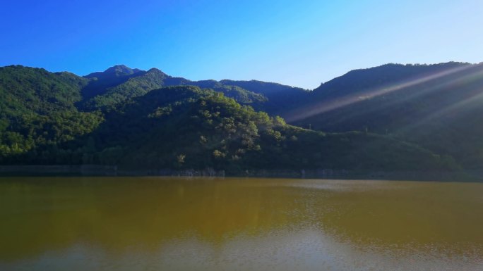 原创4K汤峪湖森林公园山川湖泊美景