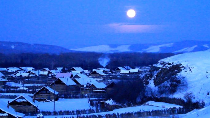 内蒙古边塞月亮雪村