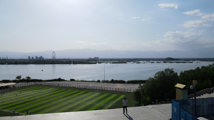 大气城市公园（航拍）